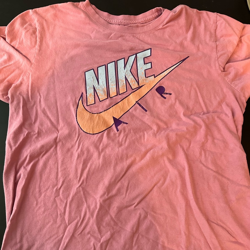 Nike Women’s Short Sleeve Pink Tee
